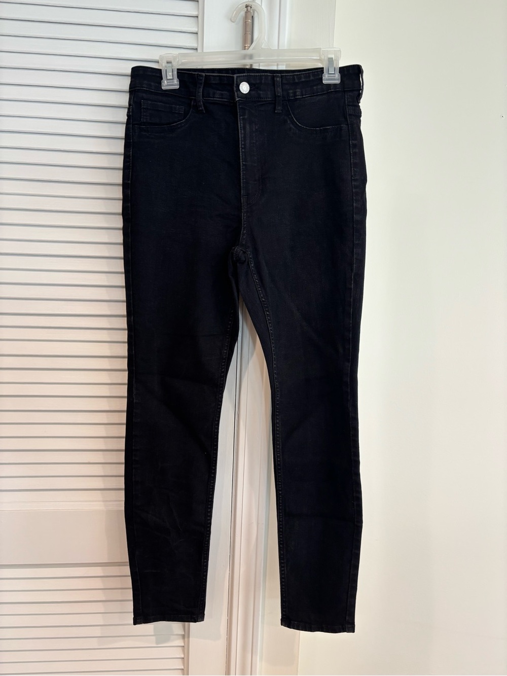 H&M Black Skinny Jeans